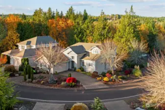 Welcome to this wonderful home in the coveted Timberton neighborhood! Gorgeous, low-maintenance native landscaping and a circular driveway for convenience.