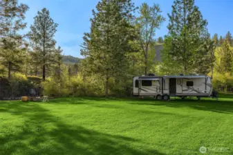 Guests can camp right at River's edge with power & water hookups