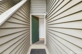 No stairs entryway