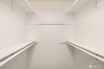Walk in closet