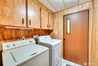 Laundry room. Washer and dryer stay!