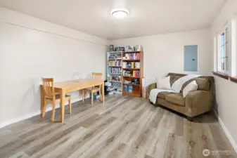 4th Bedroom has bonus room attached and full bath