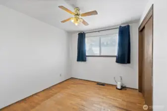 Bedroom 3 (Main)