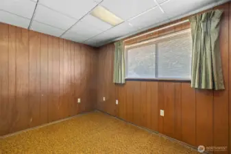 Bedroom 4 (Lower)