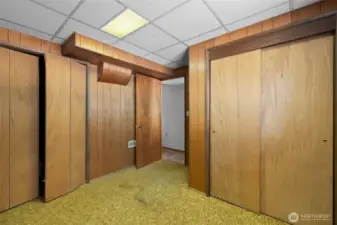 Bedroom 5 (Lower)
