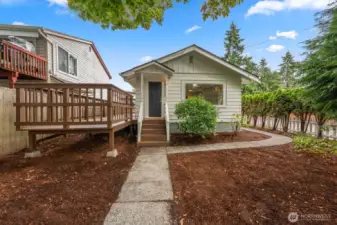 Front of Home From Entry