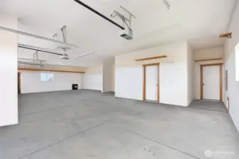 4 Car Garage
