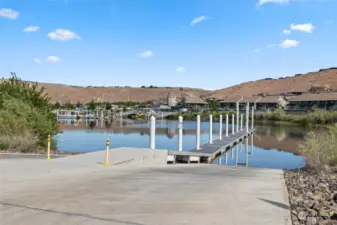 PUD Boat Launch behind condos