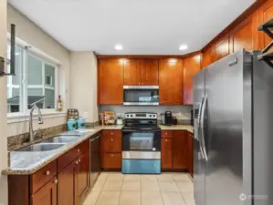 Kitchen with SS appliances & Granite Countertops