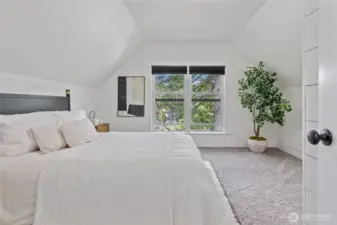Upper bedroom #1