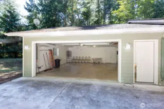Large garage (26 ft by 26 foot has 676 square feet inside. Insulated and heated.