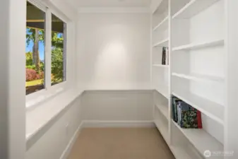 Walk-in closet