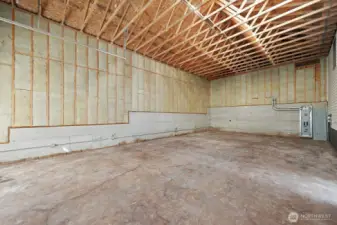This is the bonus! 1120 square feet of space to be used as you desire. Sport court, dance studio, gym, shop, so many options!