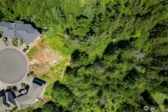 With a lush greenbelt at your back, enjoy year-round privacy, peaceful views, and the assurance that your tranquil backdrop will remain untouched for generations to come.