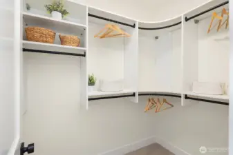 Walk-in closet