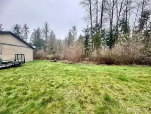 And a view of more of the home's property.