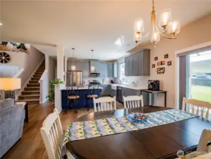 LAST ONE OF THE DINING/KITCHEN AREA