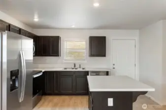 Functional kitchen w/ modern appliances
