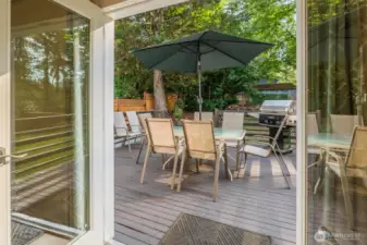 Large deck off of Living room