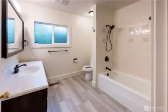 You may have only one bathroom, but it is big enough for multiple people (brushing teeth or getting ready, other things can be done in private.)