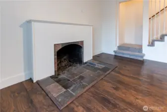 Back to the front room, and that handsome fireplace.