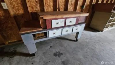 Roller garage workshop cabinet included