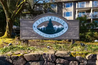 Welcome to Ridgebrook! HOA dues include; common area maintenance, earthquake insurance, garbage, water/sewer and snow removal.