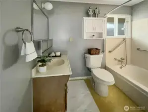 Full bathroom with new toilet