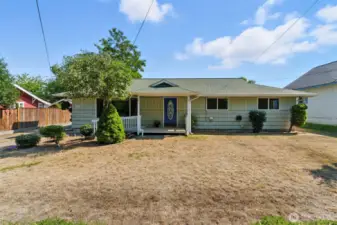 Welcome home! 1320 Naval ave.