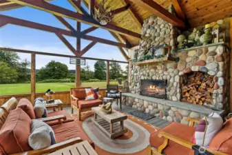 Enclosed Deck