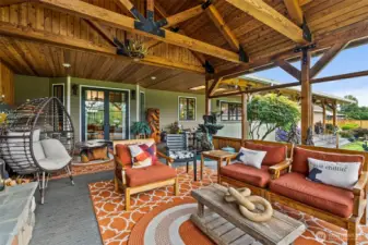 Enclosed Deck