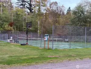 Tennis & Pickleball courts