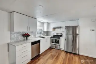 Another view of the kitchen.