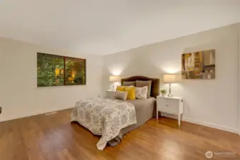 primary with ensuite