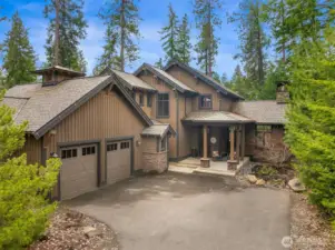 Beautiful home, amazing view property - Welcome!