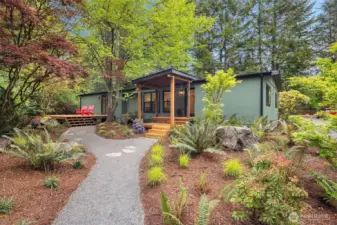 Northwest Living, Mature Landscape