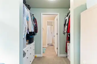Walk in Closet to bathroom off master