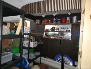 Wet Bar