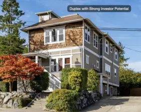 Duplex with Strong Investor Potential