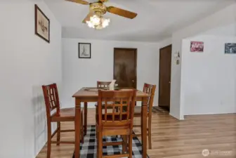 Dining 1