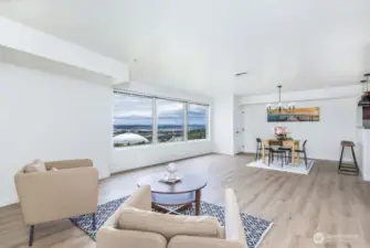 Pictures were done when home was vacant