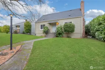 Front of Home... Recently Painted Outside. Grass is Photoshopped.