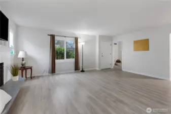 Living Area, New Windows!