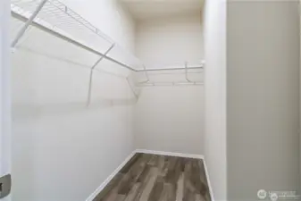 Walk-in Closet