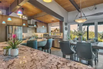 Huge Top Quality Granite Island