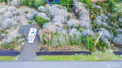 Lot lines are approximate