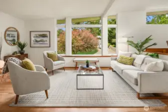 Western facing, you'll love the natural light!