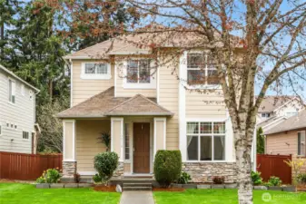 Covered front porch  Retractable screen / Side lite  Keyless touchpad entry  Nest thermostat  9’ ceilings on main floor  Entry closet
