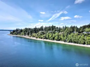 East side Stretch Island looking south.