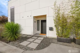 Personal entry way from driveway